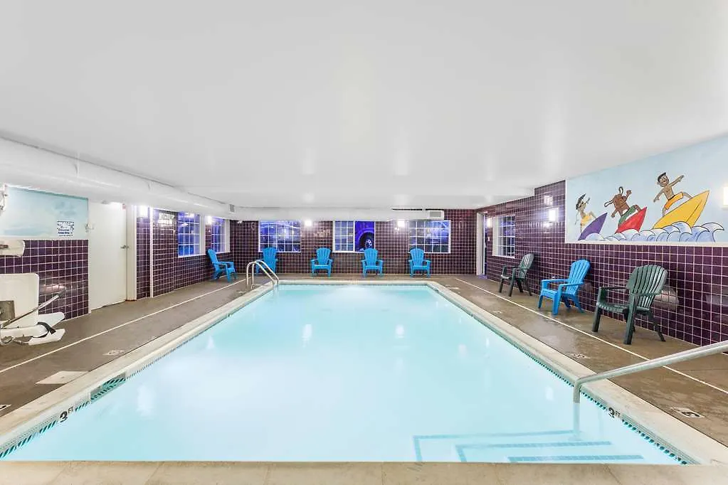 Comfort Inn & Suites Louisville Airport Fair & Expo Hotel