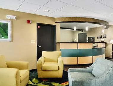 Comfort Inn & Suites Louisville Airport Fair & Expo