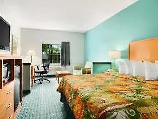Comfort Inn & Suites Louisville Airport Fair & Expo United States