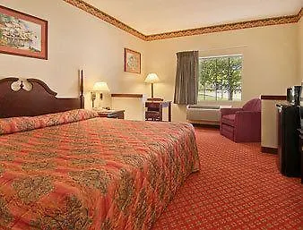 Comfort Inn & Suites Louisville Airport Fair & Expo