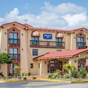 https://rodeway-inn-near-ybor-city-casino-tampa.hotelstampa.org
