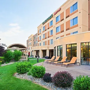 Courtyard Northeast Louisville