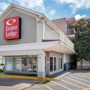 Econo Downtown Louisville